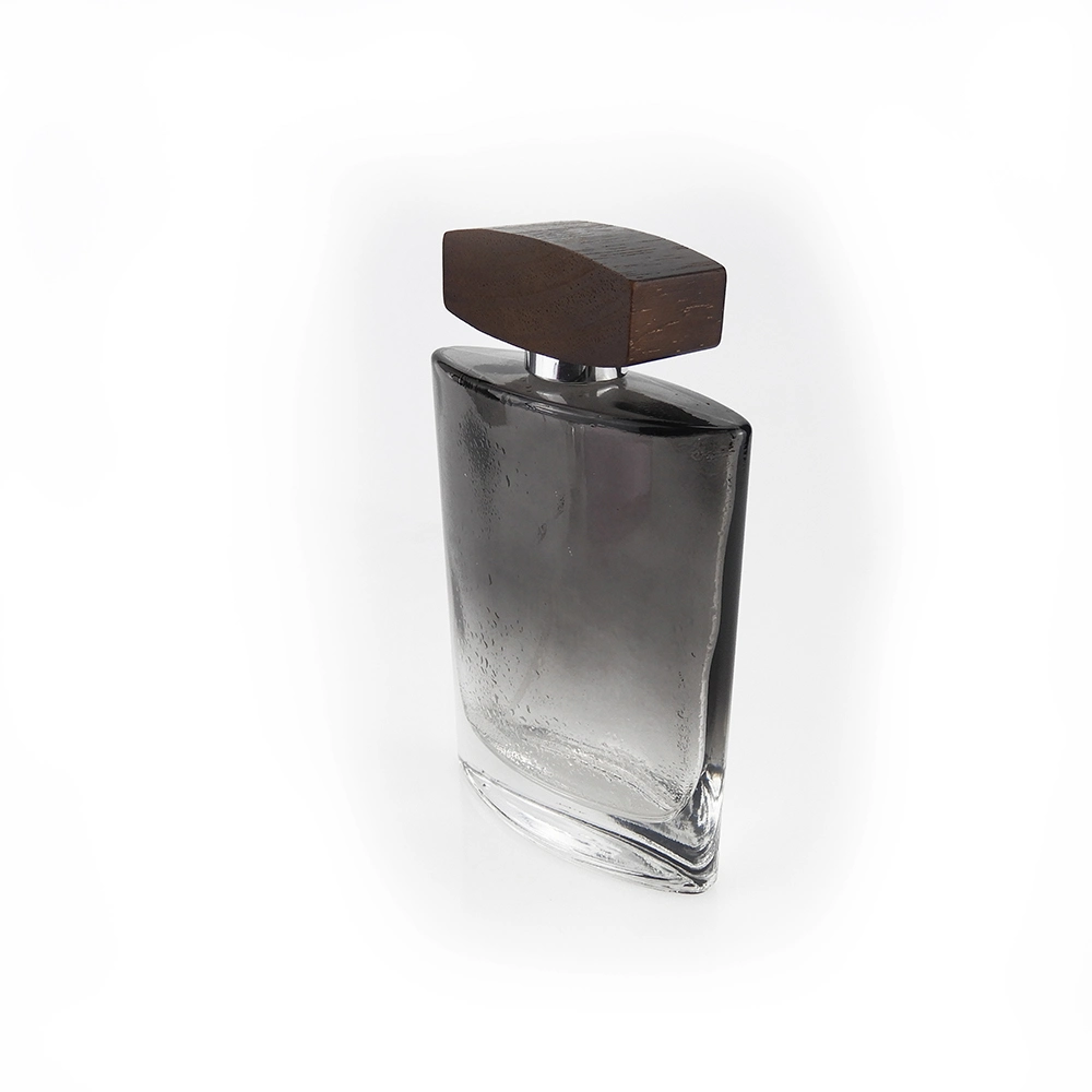 2023 New Design 50ml Hot Stamping Glass Luxury Perfume